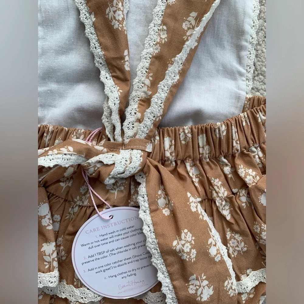 SweetHoney NWT Size 2T Bubble Romper on Mustard Floral